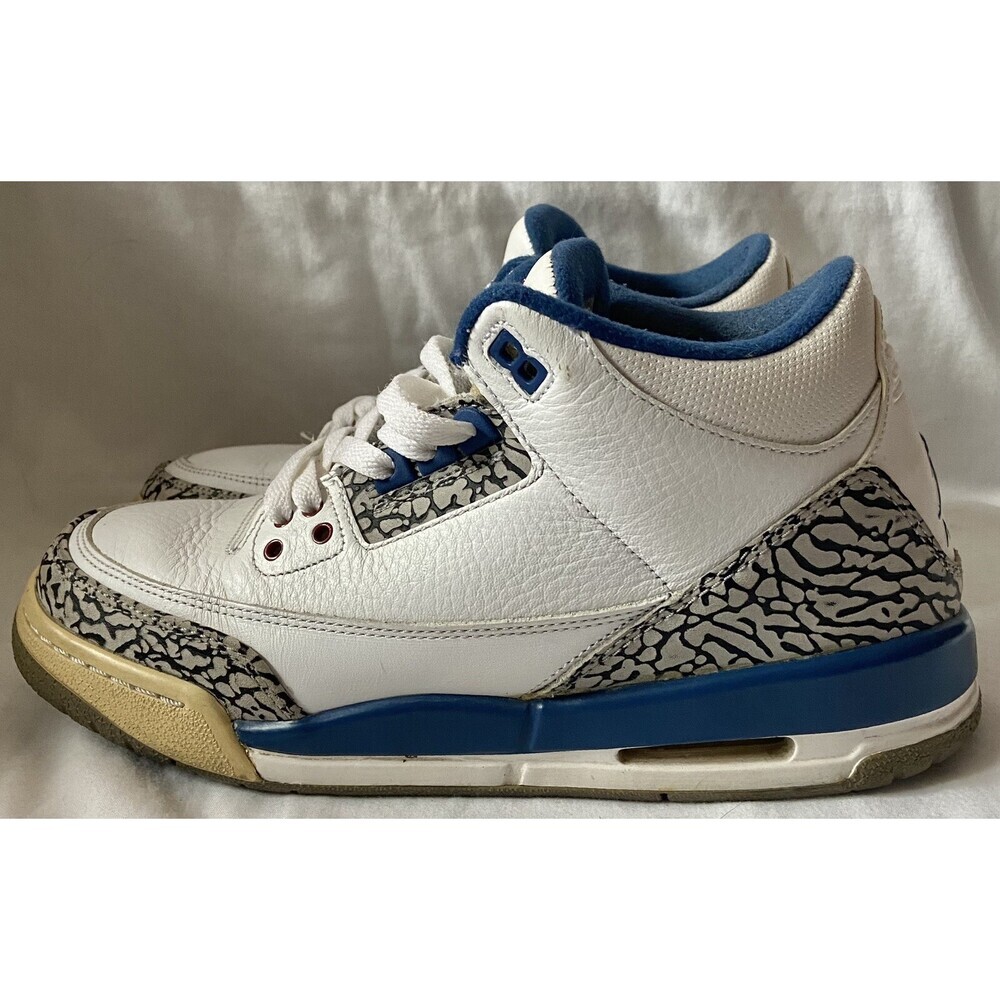 Size 6.5Y (GS) - Jordan 3 Retro OG 2016 Mid True Blue